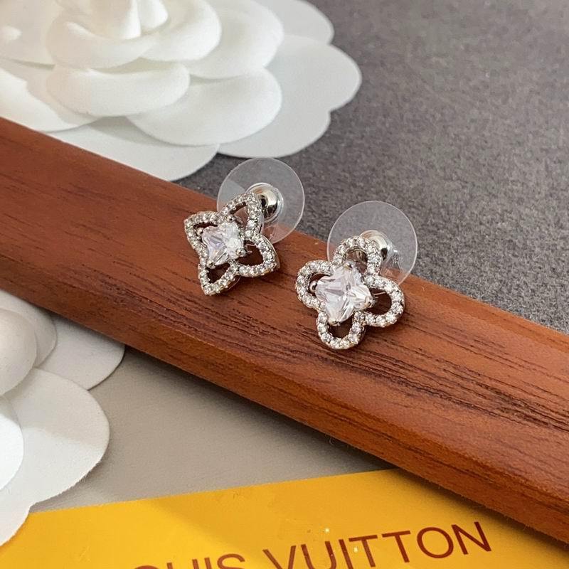 LV Earrings 114